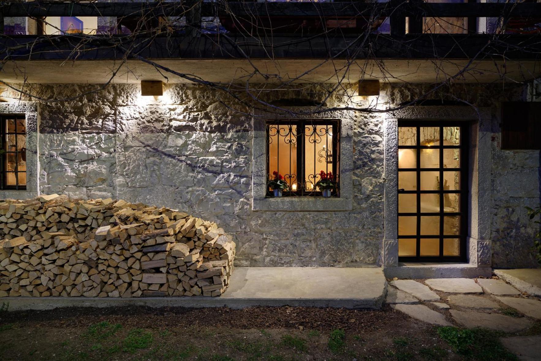 Torre Del Grifone Nel Medioevo Di Cividale Del Friuli Villa Faedis Екстериор снимка
