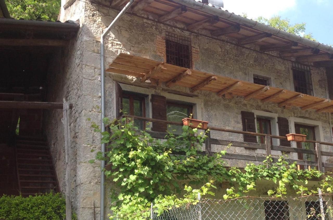 Torre Del Grifone Nel Medioevo Di Cividale Del Friuli Villa Faedis Екстериор снимка