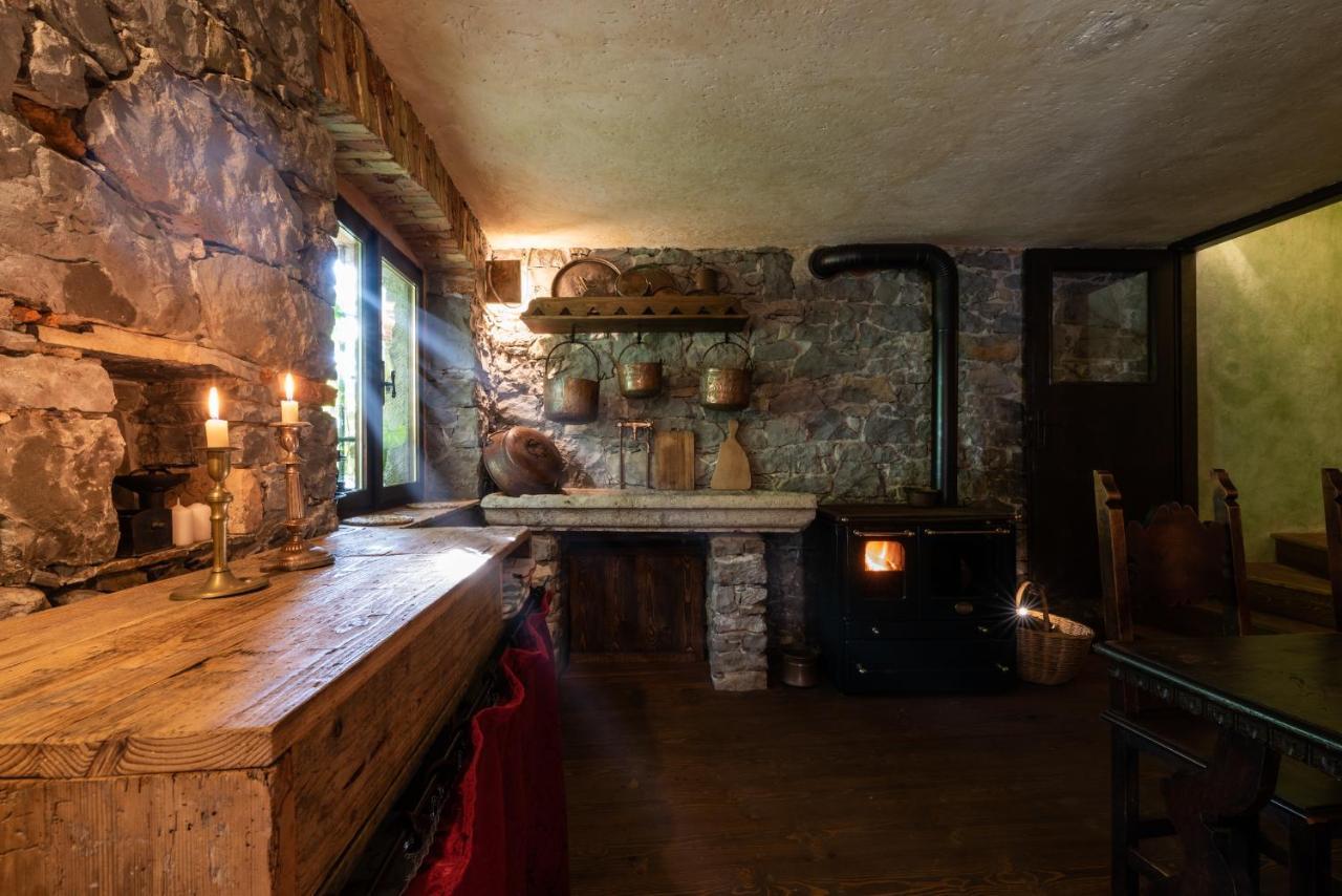 Torre Del Grifone Nel Medioevo Di Cividale Del Friuli Villa Faedis Екстериор снимка