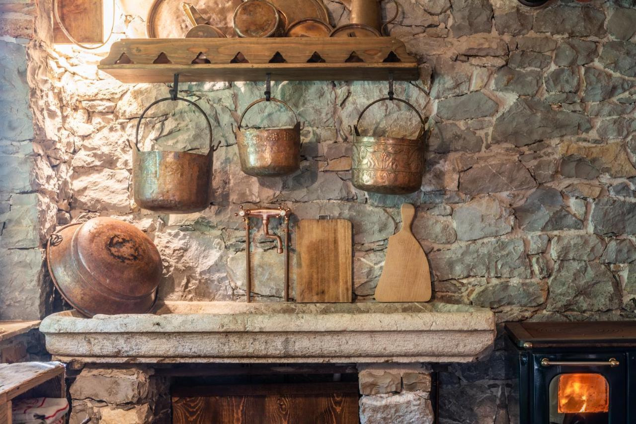 Torre Del Grifone Nel Medioevo Di Cividale Del Friuli Villa Faedis Екстериор снимка
