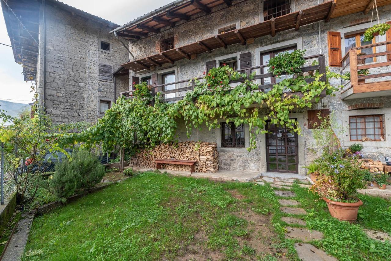 Torre Del Grifone Nel Medioevo Di Cividale Del Friuli Villa Faedis Екстериор снимка