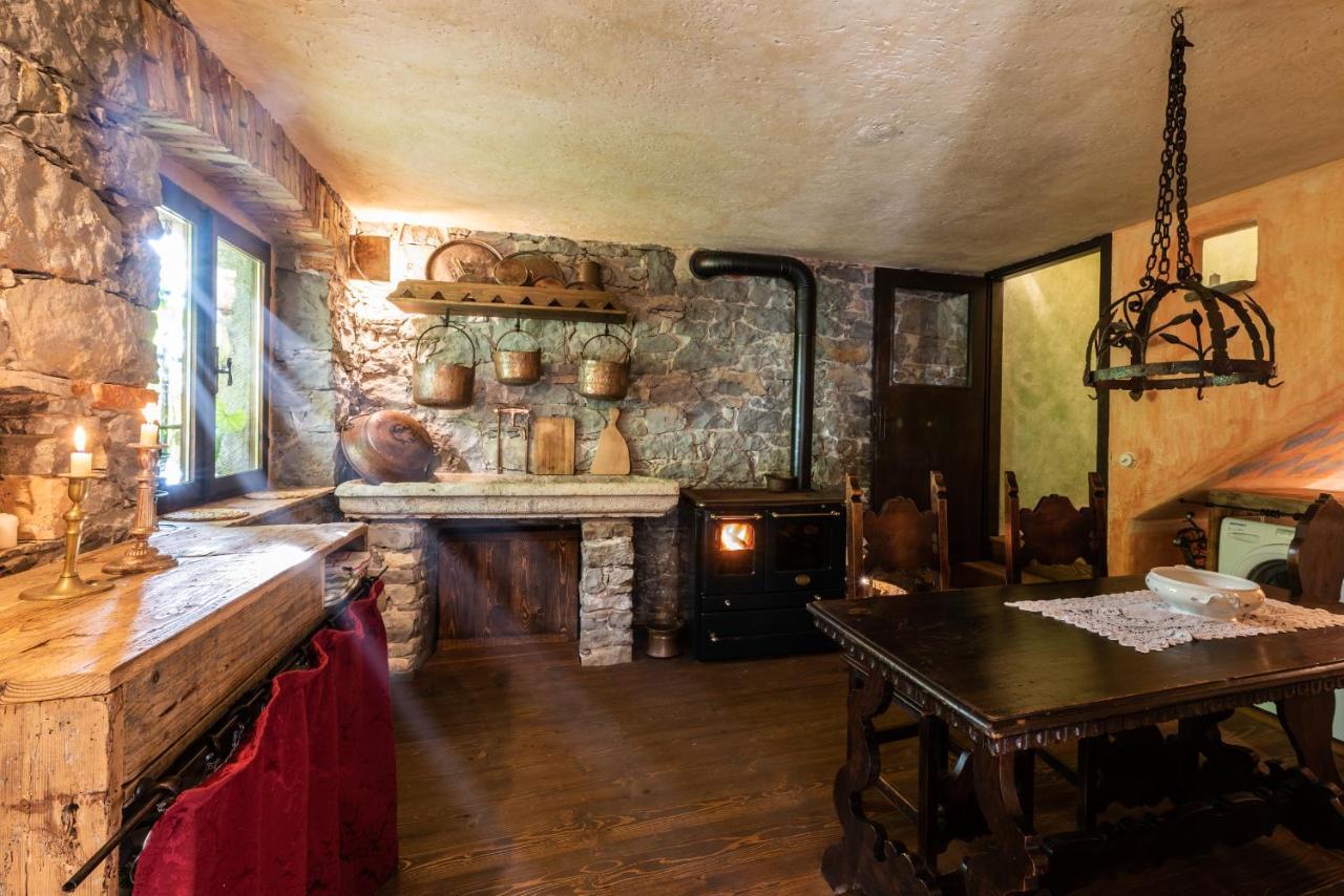 Torre Del Grifone Nel Medioevo Di Cividale Del Friuli Villa Faedis Екстериор снимка