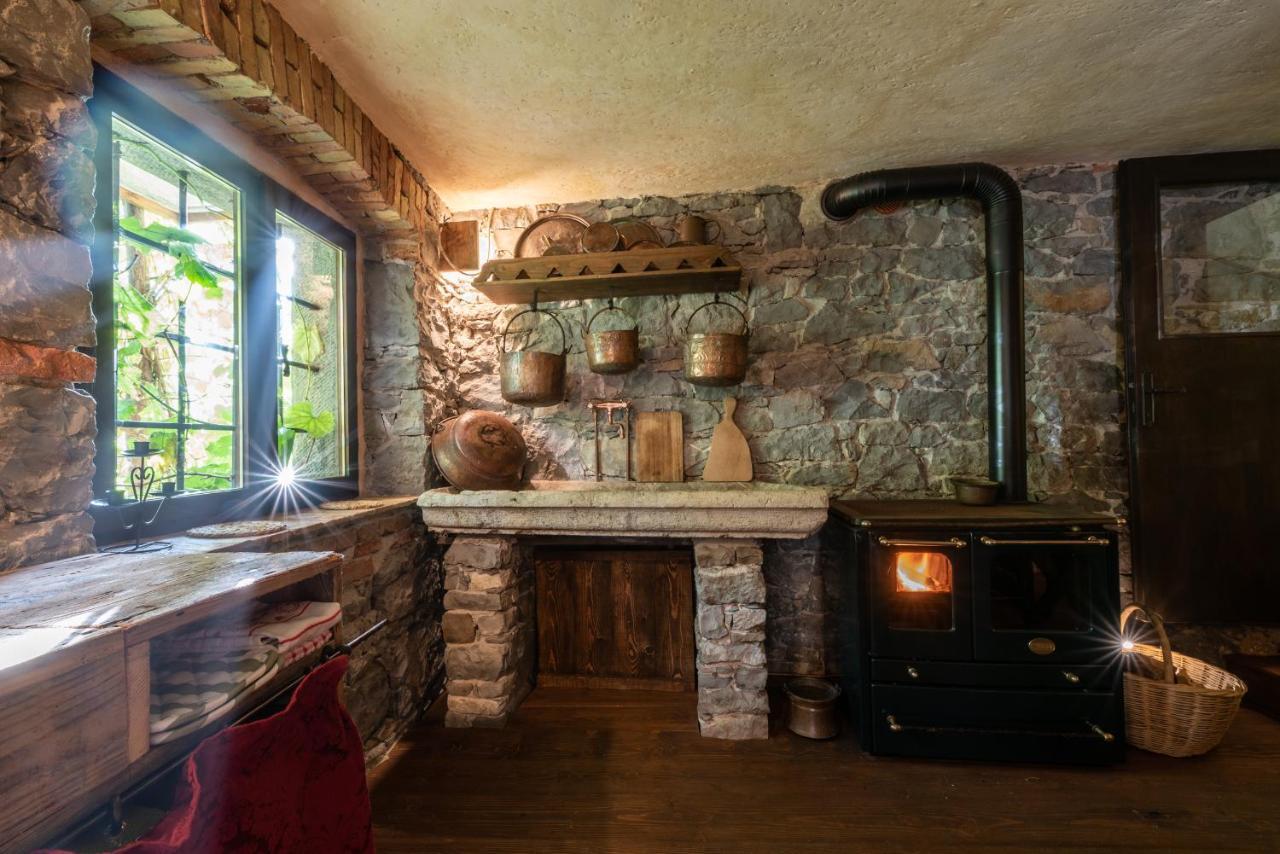 Torre Del Grifone Nel Medioevo Di Cividale Del Friuli Villa Faedis Екстериор снимка