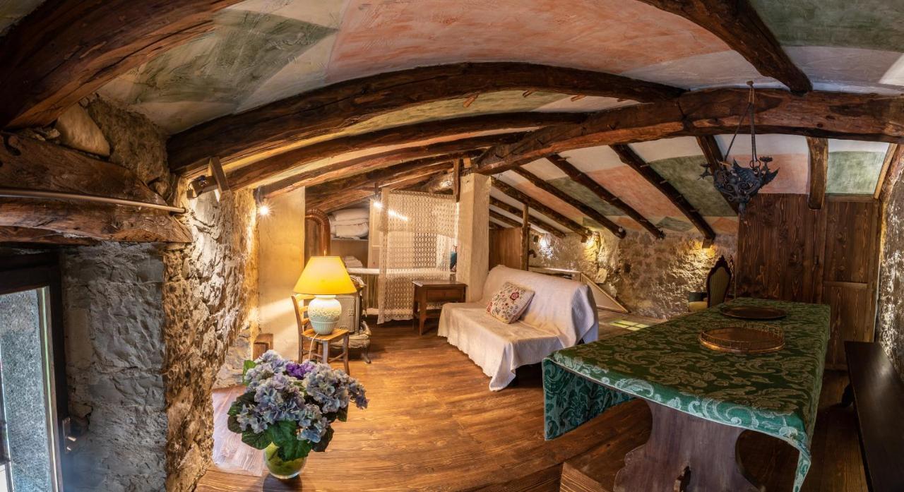 Torre Del Grifone Nel Medioevo Di Cividale Del Friuli Villa Faedis Екстериор снимка